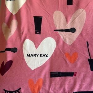 Mary Kay Pink Heart Towel